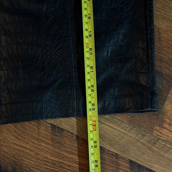 Marc New York Black Textured Pencil Skirt - Picture 6 of 8